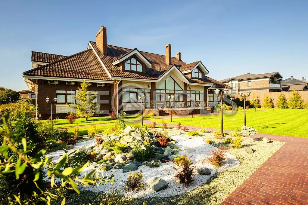 Дом в Москва д. Зименки, Антоновка кп,  (870 м) - Фото 2