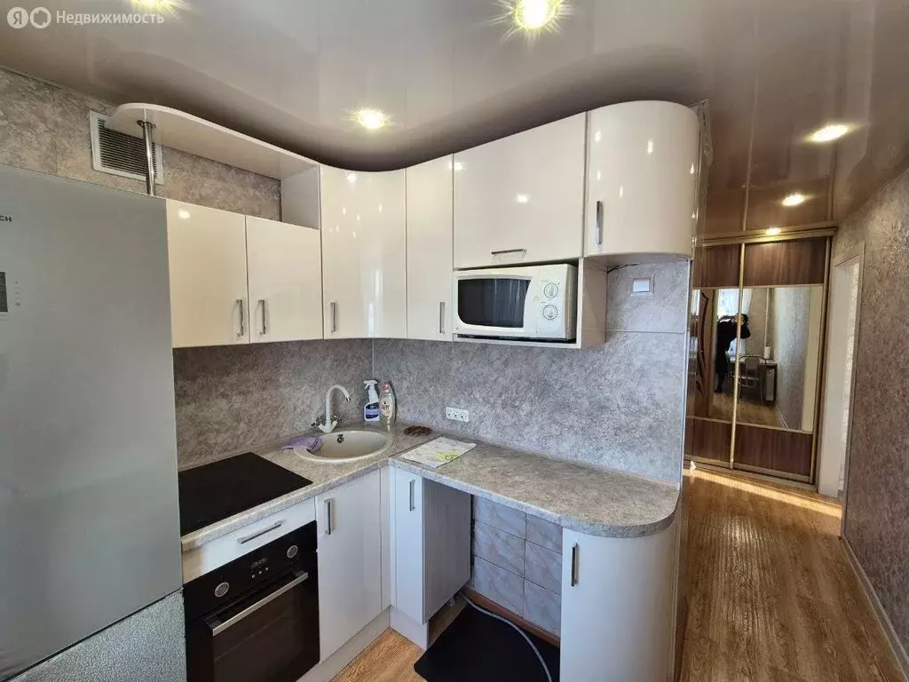 2-комнатная квартира: Прокопьевск, Вокзальная улица, 49 (41 м) - Фото 2