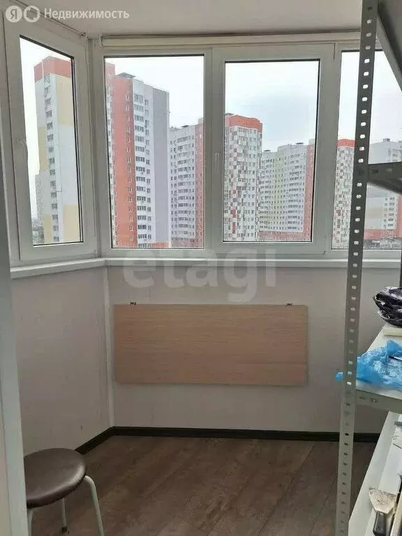 2-комнатная квартира: Липецк, улица И.В. Свиридова, 19 (58.9 м) - Фото 2