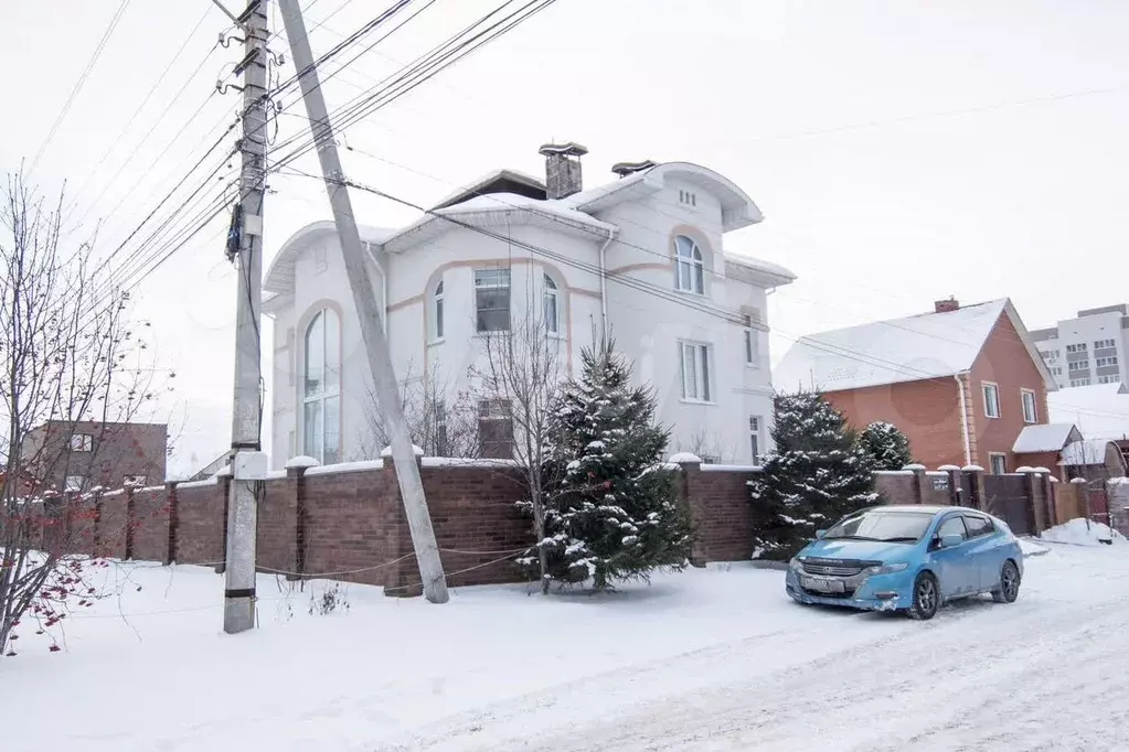 Дом 370 м на участке 10 сот. - Фото 0
