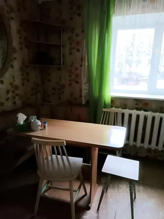 2-к кв. Псковская область, Печоры Рижская ул., 7 (50.0 м) - Фото 1