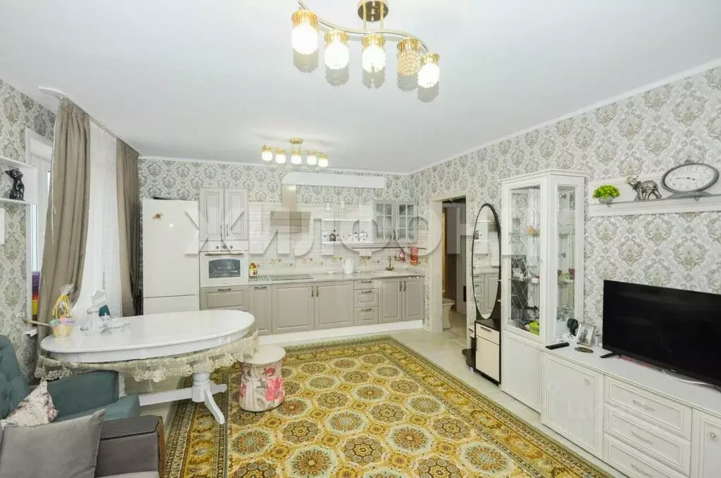 3-к кв. Новосибирская область, Новосибирск ул. Николая Сотникова, 9/1 ... - Фото 1