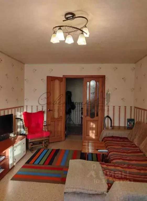 3-к кв. Белгородская область, Старый Оскол Южный мкр, 10Б (88.0 м) - Фото 0