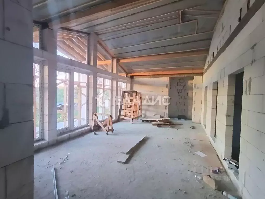 Дом в Ленинградская область, Кировский район, Синявинское городское ... - Фото 2