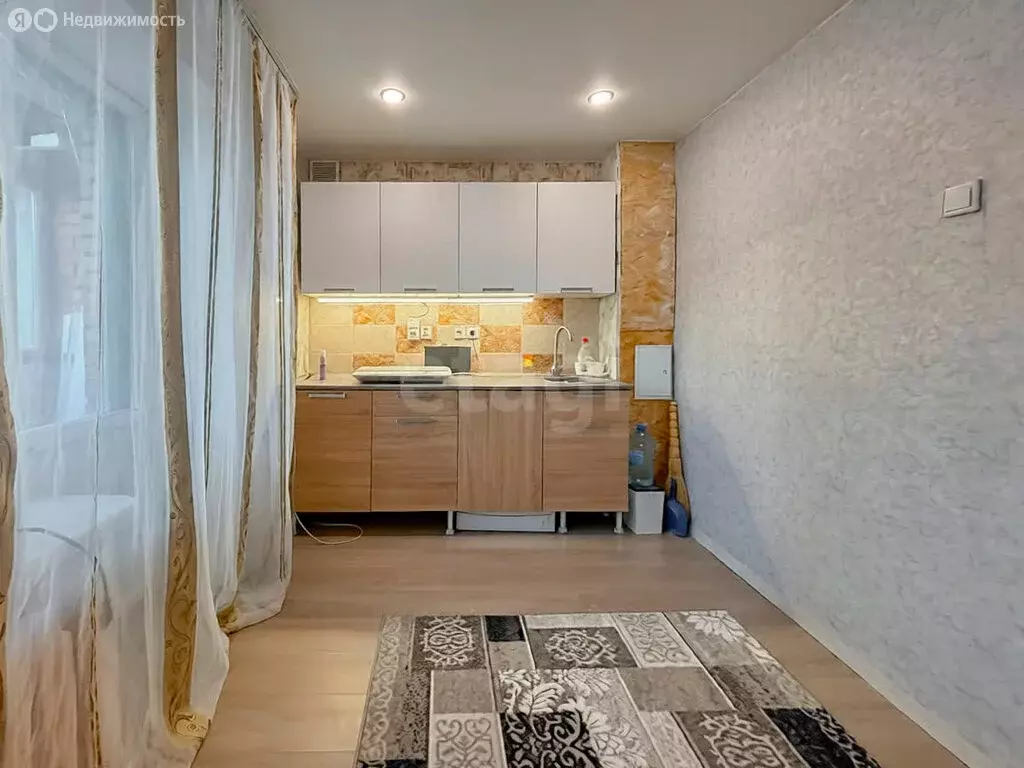 1-комнатная квартира: Псков, Инженерная улица, 18 (40.3 м) - Фото 2