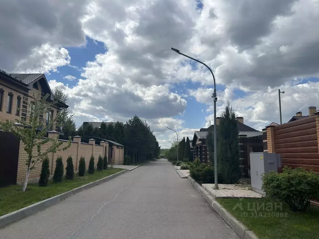 Участок в Московская область, Домодедово Кузьминское Парк кп,  (8.0 ... - Фото 0