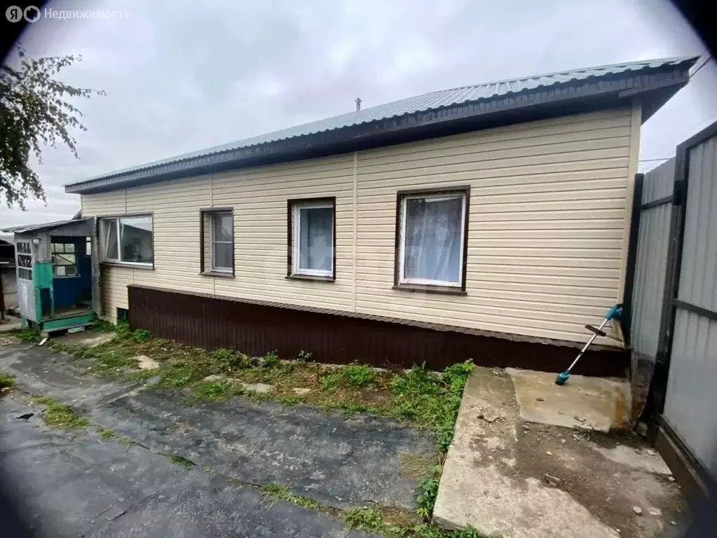 Дом в Южноуральск, Советская улица (93 м) - Фото 1