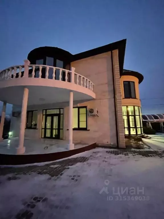 Дом в Ставропольский край, Ставрополь Пригородная ул., 2В (308 м) - Фото 0