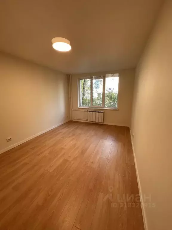 2-к кв. Москва ул. Генерала Антонова, 5К1 (43.6 м) - Фото 0