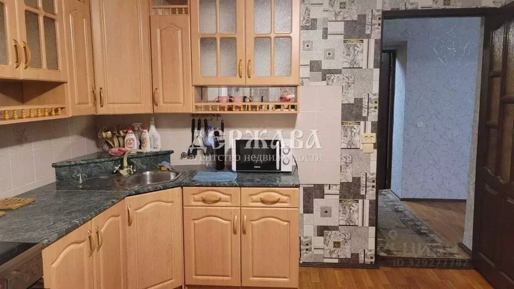 1-к кв. Белгородская область, Старый Оскол бул. Дружбы, 8 (38.0 м) - Фото 1