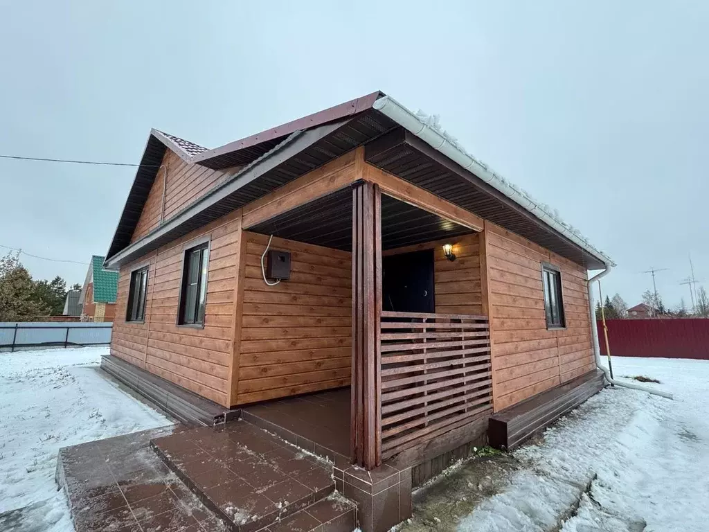 Дом в Омская область, Омский район муниципальный округ, с. Розовка ул. ... - Фото 1