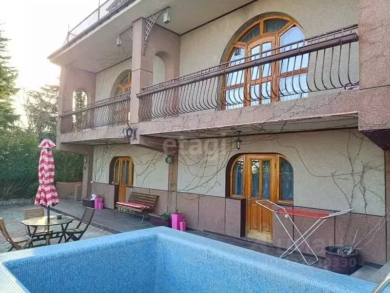 Дом в Крым, Ялта муниципальный округ, Никита пгт 19 (217 м) - Фото 1