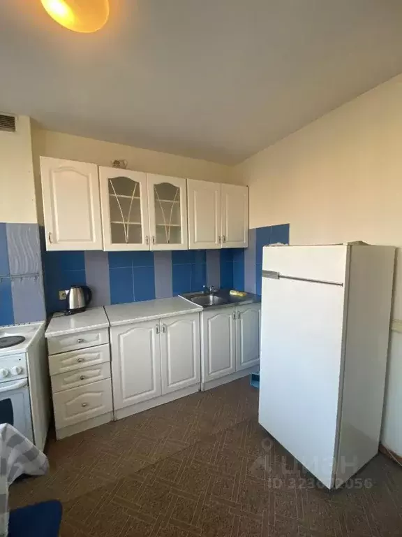 1-к кв. Кемеровская область, Кемерово просп. Ленина, 81А (30.0 м) - Фото 2