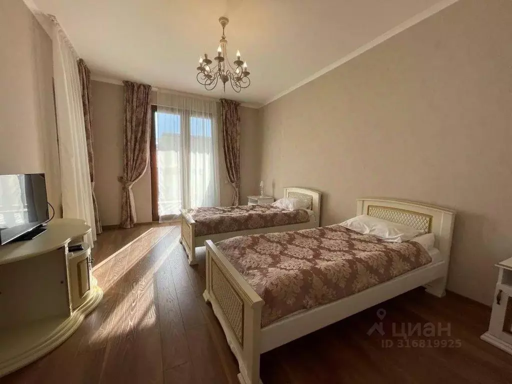 Квартира, 2 комнаты, 75 м - Фото 1