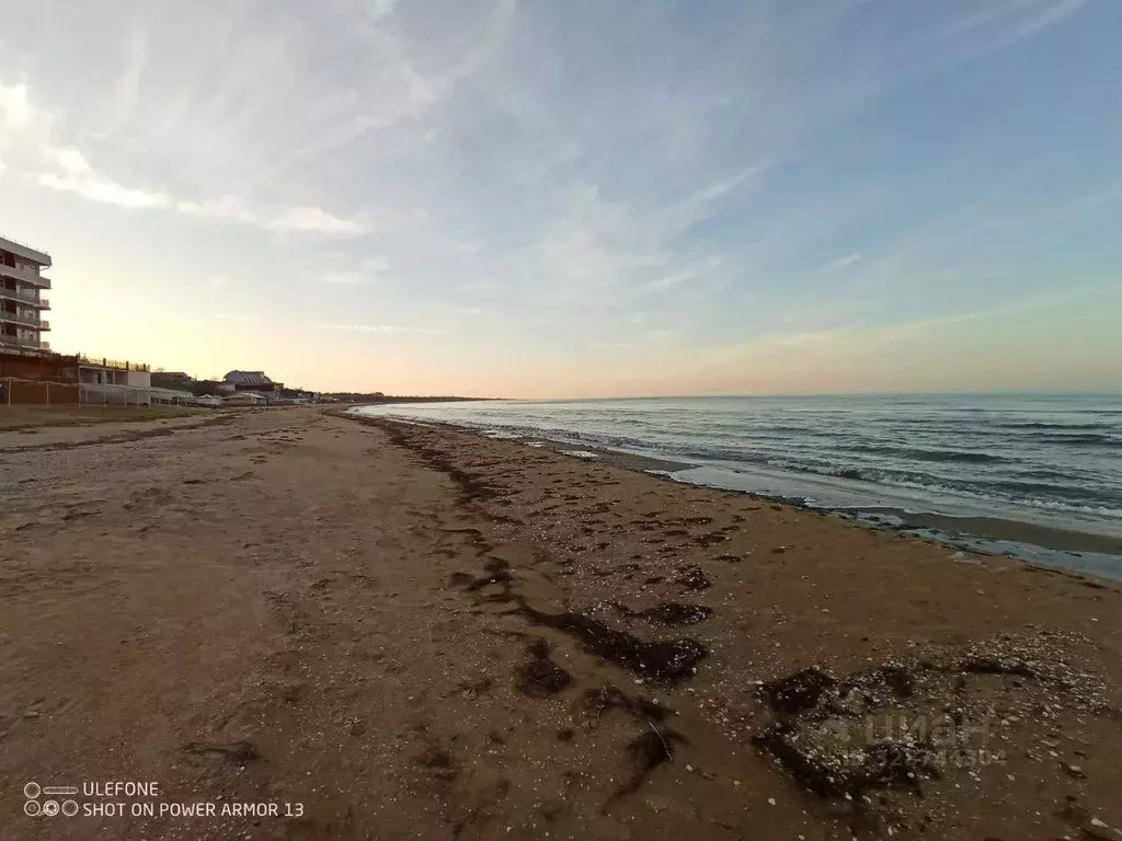 Участок в Крым, Ленинский район, Семисотское с/пос, с. Каменское  (6.0 ... - Фото 1