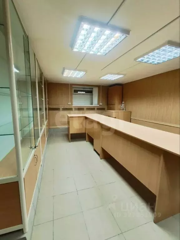 Торговая площадь в Татарстан, Казань ул. Лядова, 4 (38 м) - Фото 1