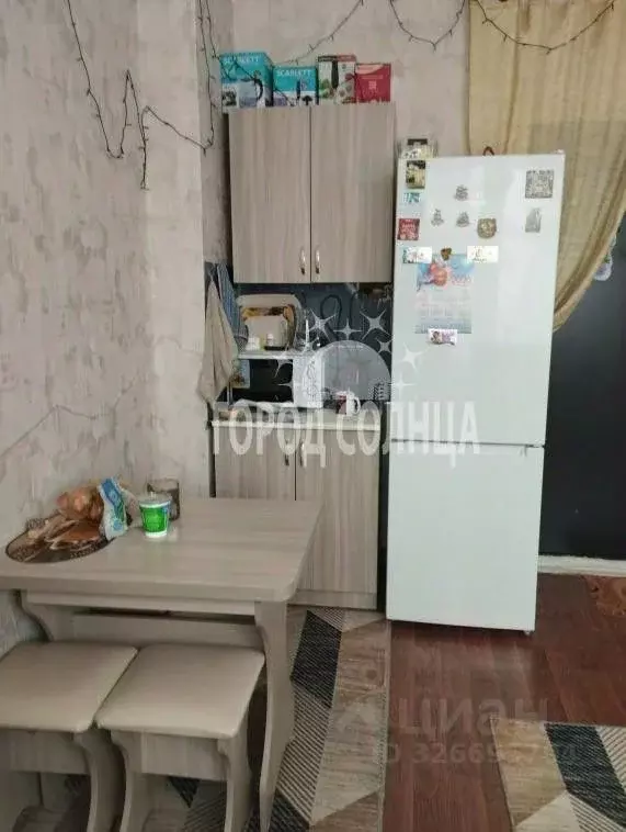 Комната Омская область, Омск Ялтинская ул., 45 (15.4 м) - Фото 1