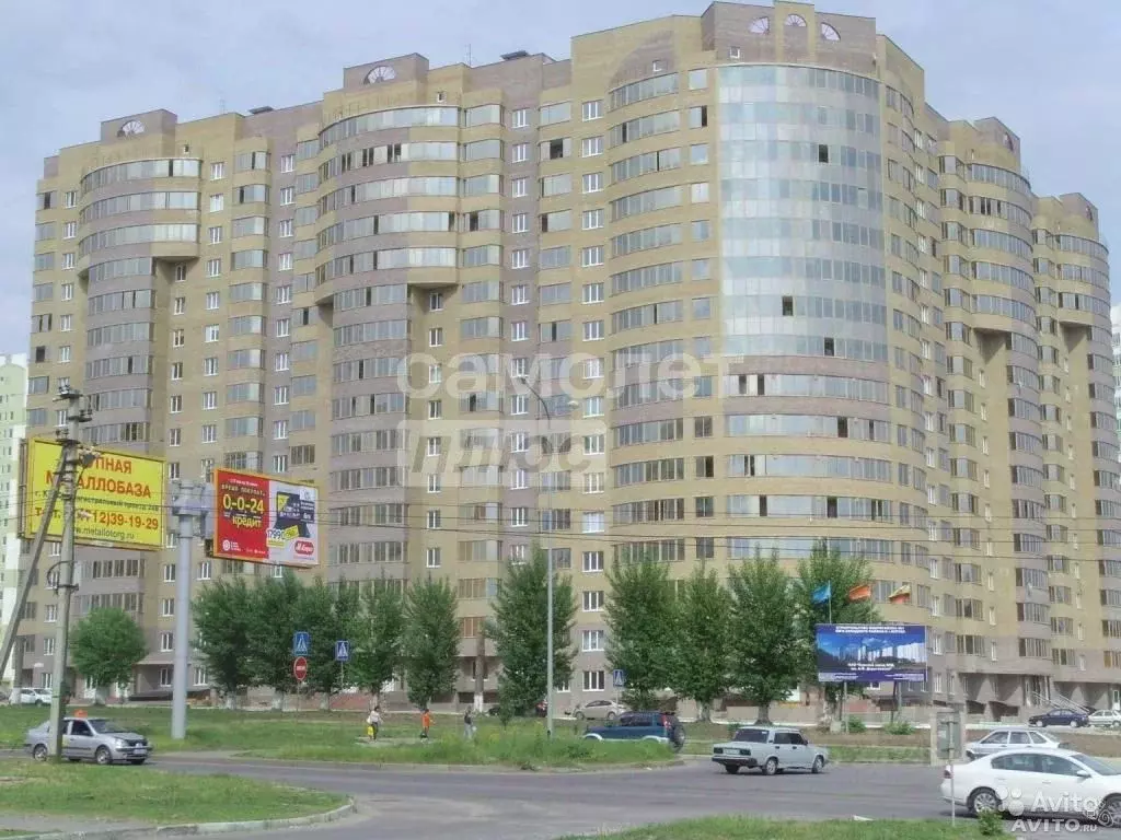 1-к кв. Курская область, Курск просп. Вячеслава Клыкова, 92 (46.9 м) - Фото 0