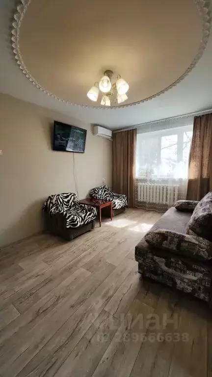 2-к кв. Севастополь ул. Героев Севастополя, 56 (45.0 м) - Фото 1