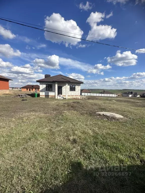 Дом в Белгородская область, Белгородский район, пос. Майский, ... - Фото 1