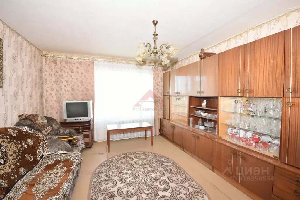3-к кв. Владимирская область, Кольчугино Московская ул., 60 (62.9 м) - Фото 0