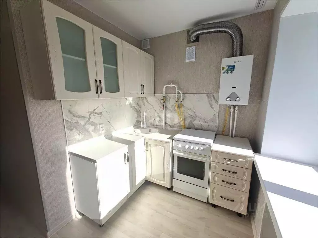 3-к кв. Владимирская область, Муром ул. Лаврентьева, 43 (56.8 м) - Фото 0
