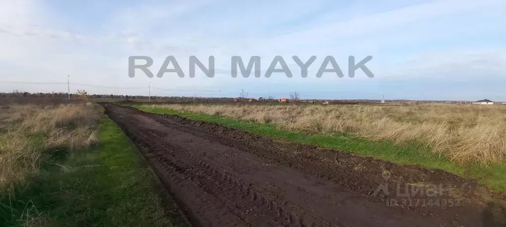 Участок в Адыгея, Майкоп ул. Казбека Шаззо, 65 (8.3 сот.) - Фото 0