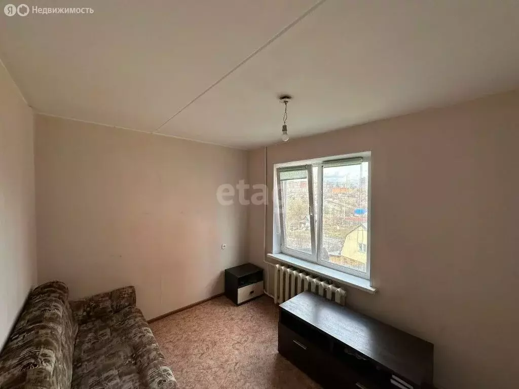 4-комнатная квартира: Пермь, улица Менжинского, 51 (60.5 м) - Фото 1