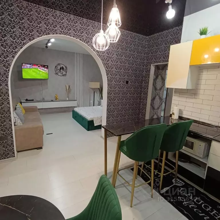Студия Курская область, Курск просп. Анатолия Дериглазова, 33 (45.0 м) - Фото 1