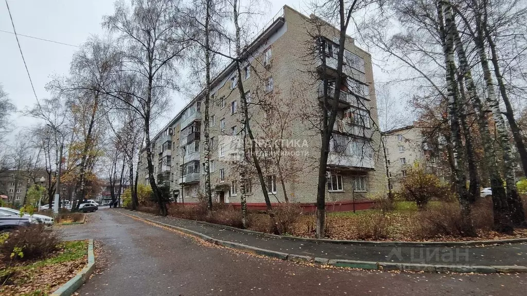 2-к кв. Московская область, Люберцы ул. С.П. Попова, 11 (44.5 м) - Фото 2