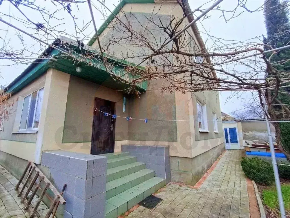 Дом в Крым, Сакский район, с. Орехово ул. Полевая (230 м) - Фото 1