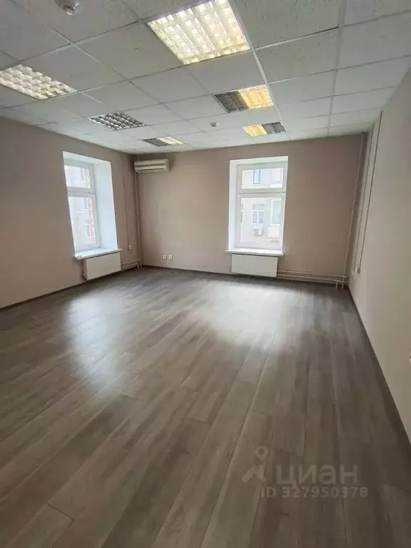 Офис в Москва ул. Атарбекова, 4 (92 м) - Фото 2