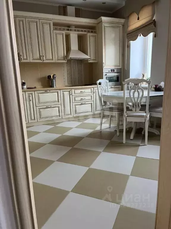 3-к кв. Пермский край, Пермь Екатерининская ул., 87 (98.5 м) - Фото 1