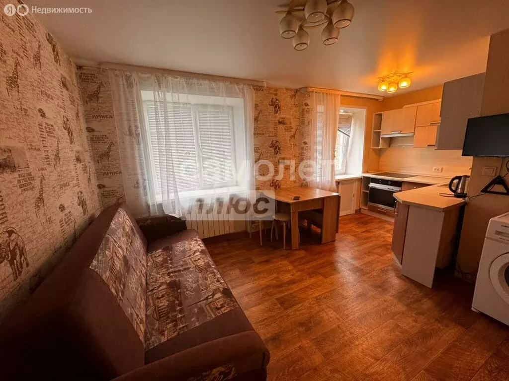 3-комнатная квартира: Юрга, проспект Победы, 9 (51 м) - Фото 0