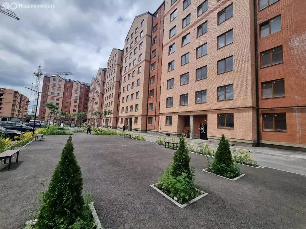 1-комнатная квартира: Владикавказ, улица Куйбышева, 77 (55 м) - Фото 0