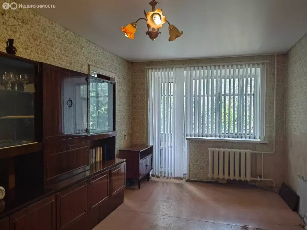 2-комнатная квартира: Брянск, улица Докучаева, 11 (44 м) - Фото 1