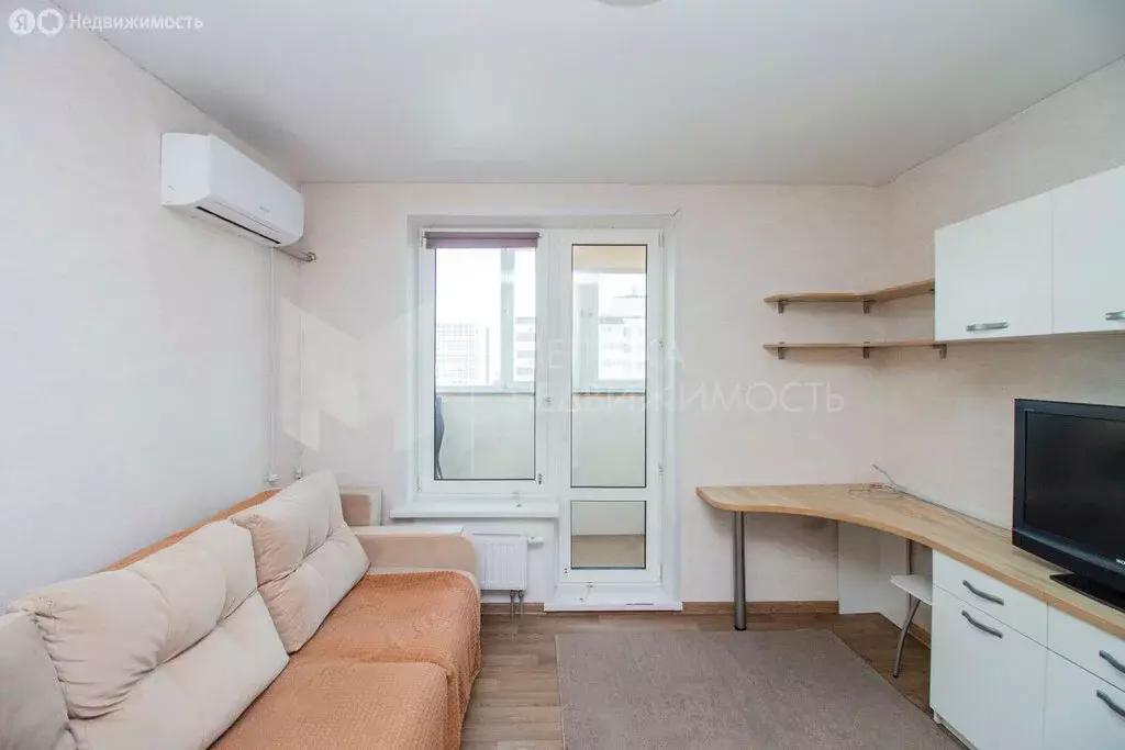 Квартира-студия: Тюмень, улица Вадима Бованенко, 1 (25 м) - Фото 2