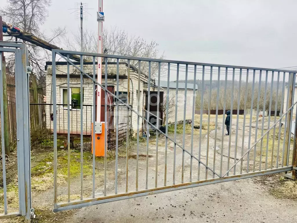 Гараж в Калужская область, Калуга пер. Знаменский (60 м) - Фото 1