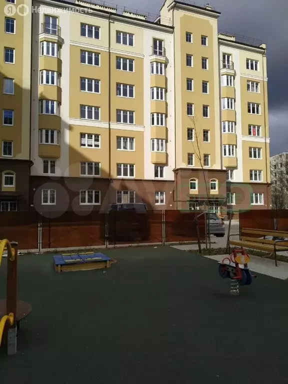 3-комнатная квартира: Калининград, улица Александра Невского, 192к1 ... - Фото 1