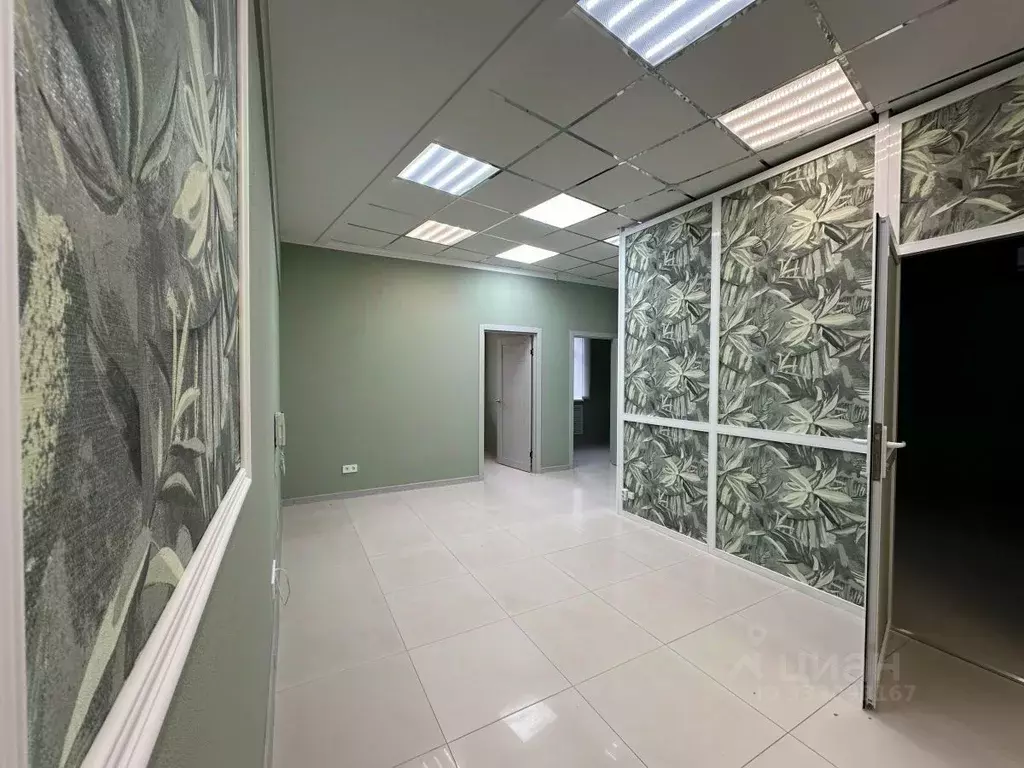 Офис в Кировская область, Киров ул. Защитников Отечества, 120 (70 м) - Фото 1