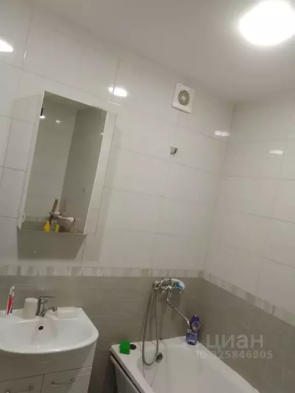 3-к кв. Северная Осетия, Владикавказ ул. Ватутина, 39 (70.0 м) - Фото 2