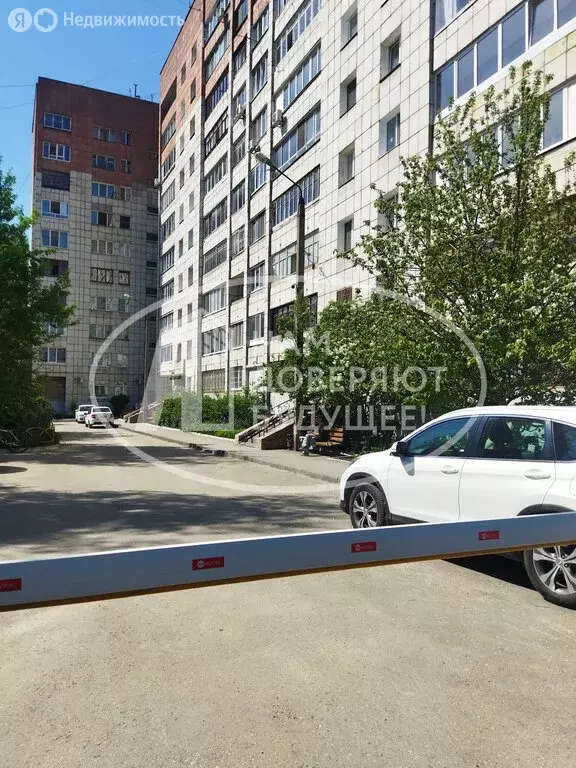 2-комнатная квартира: Пермь, Монастырская улица, 101 (50 м) - Фото 0