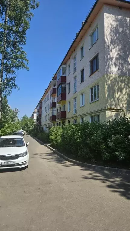 Продается 2-комнатная квартира - Фото 1