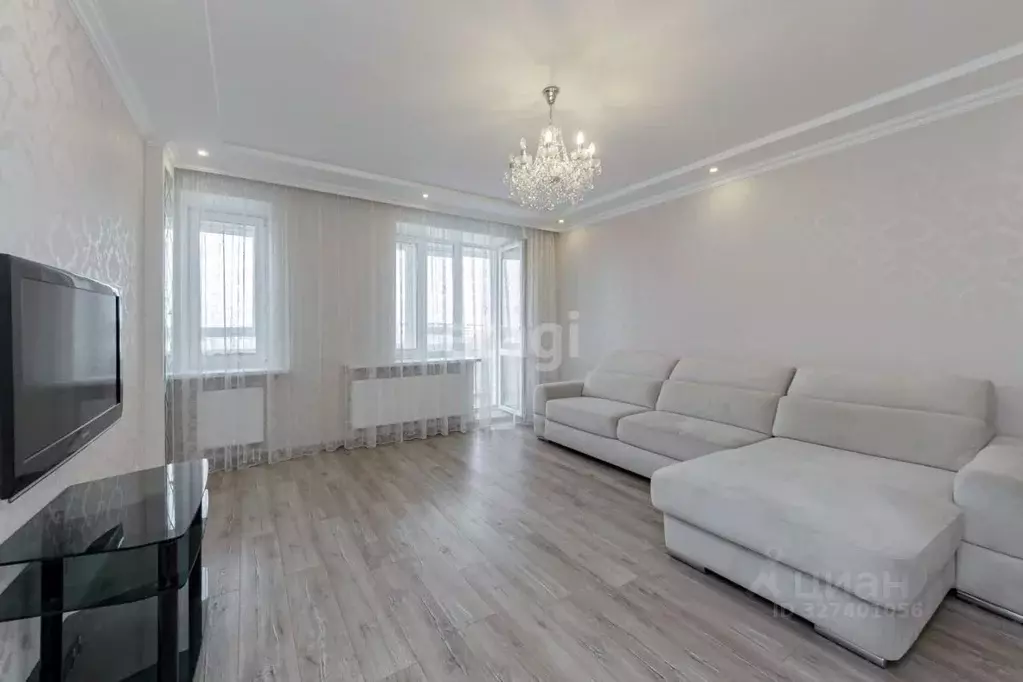 3-к кв. Тюменская область, Тюмень ул. Пермякова, 73 (102.7 м) - Фото 1