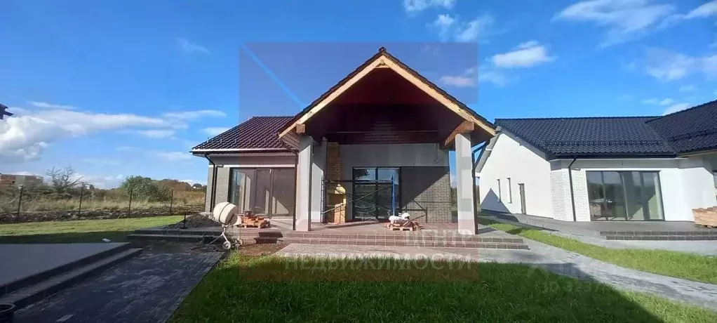 Дом в Калининградская область, Зеленоградск ул. Пражская, 18 (128 м) - Фото 0