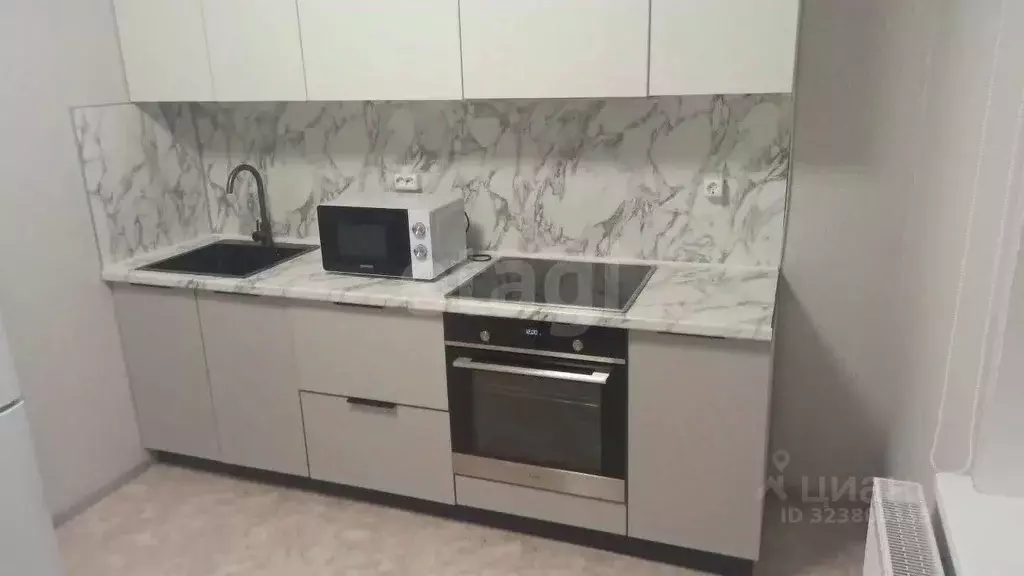 1-к кв. Татарстан, Казань ул. Братьев Батталовых, 27 (35.0 м) - Фото 2