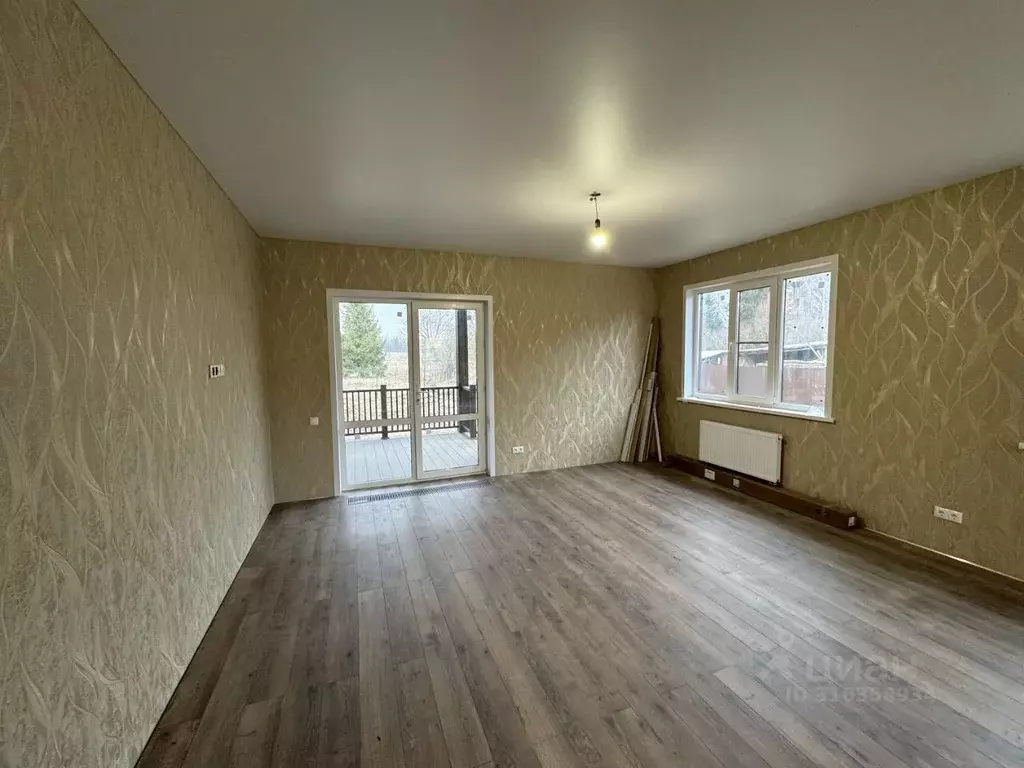 Дом в Тверская область, Конаковский муниципальный округ, д. Искрино  ... - Фото 1