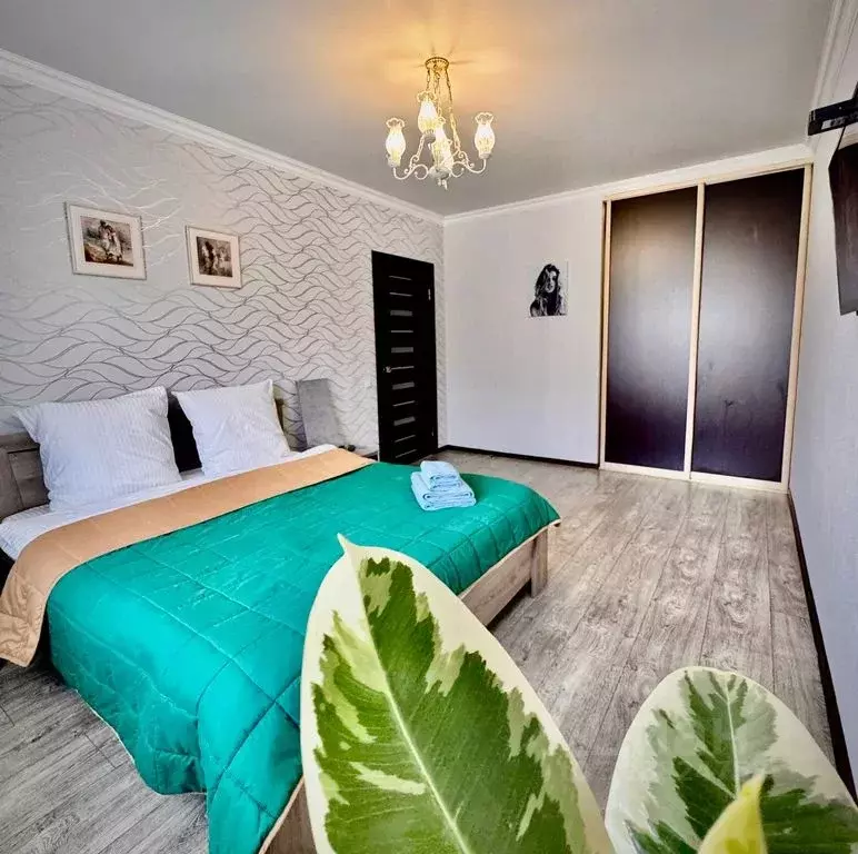 1-к кв. Ставропольский край, Ессентуки Октябрьская пл., 31Г (51.0 м) - Фото 0