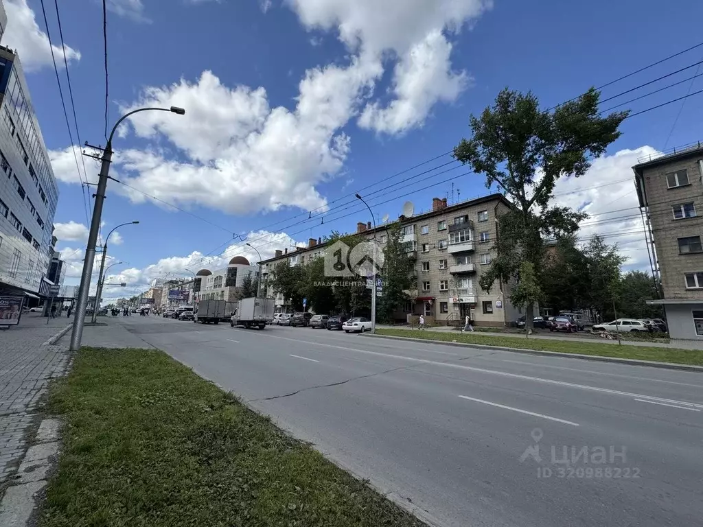 Торговая площадь в Новосибирская область, Новосибирск ул. Ватутина, 33 ... - Фото 1