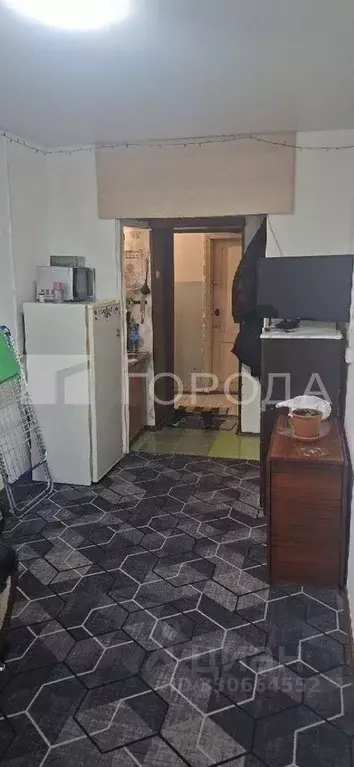 Комната Новосибирская область, Новосибирск ул. Серафимовича, 1/1 (13.0 ... - Фото 1
